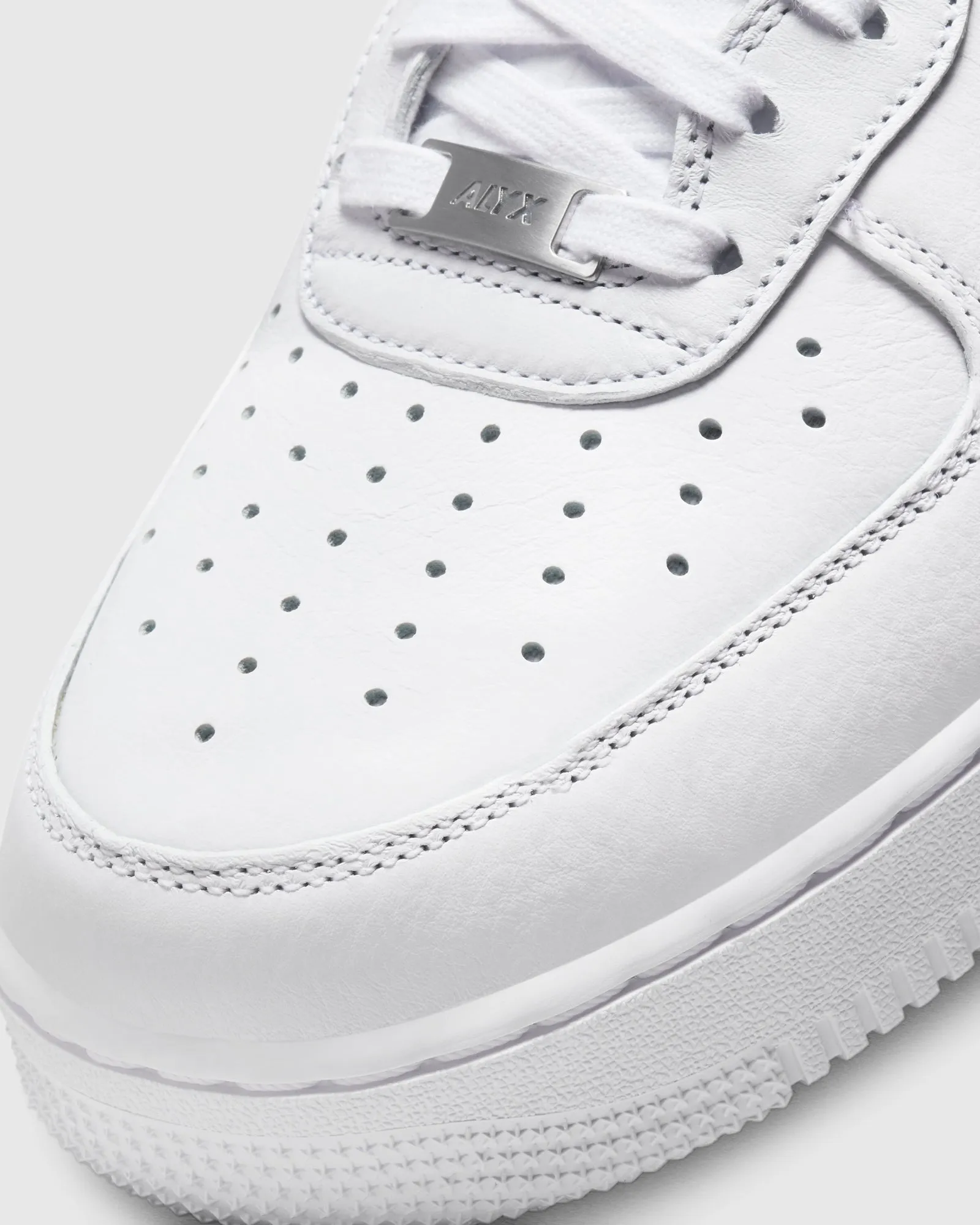 1017 ALYX 9SM X AIR FORCE 1 "WHITE"