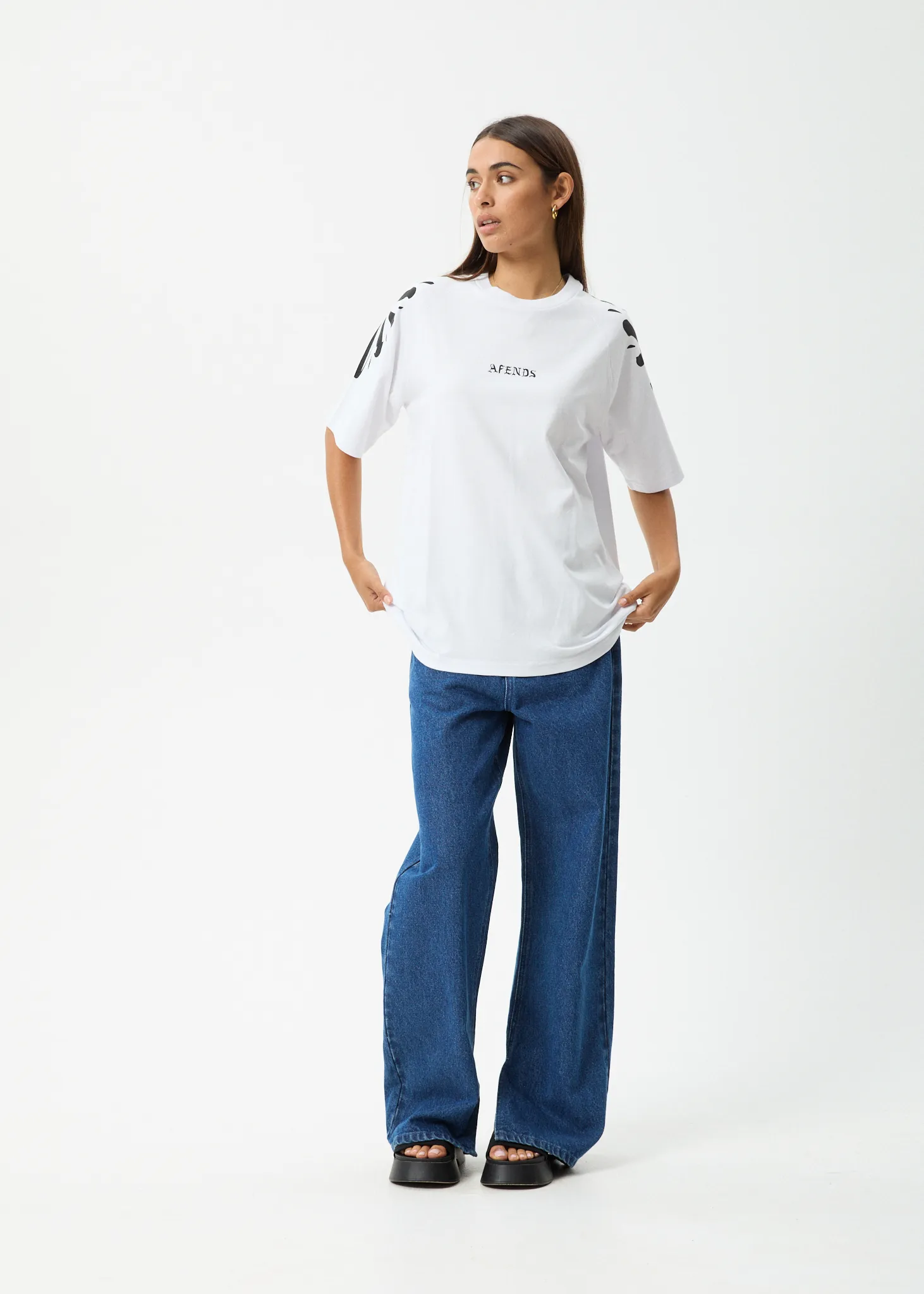 AFENDS Womens Dash - Oversized Raglan Tee - White