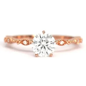 Andie Round Moissanite Ring in 18K gold