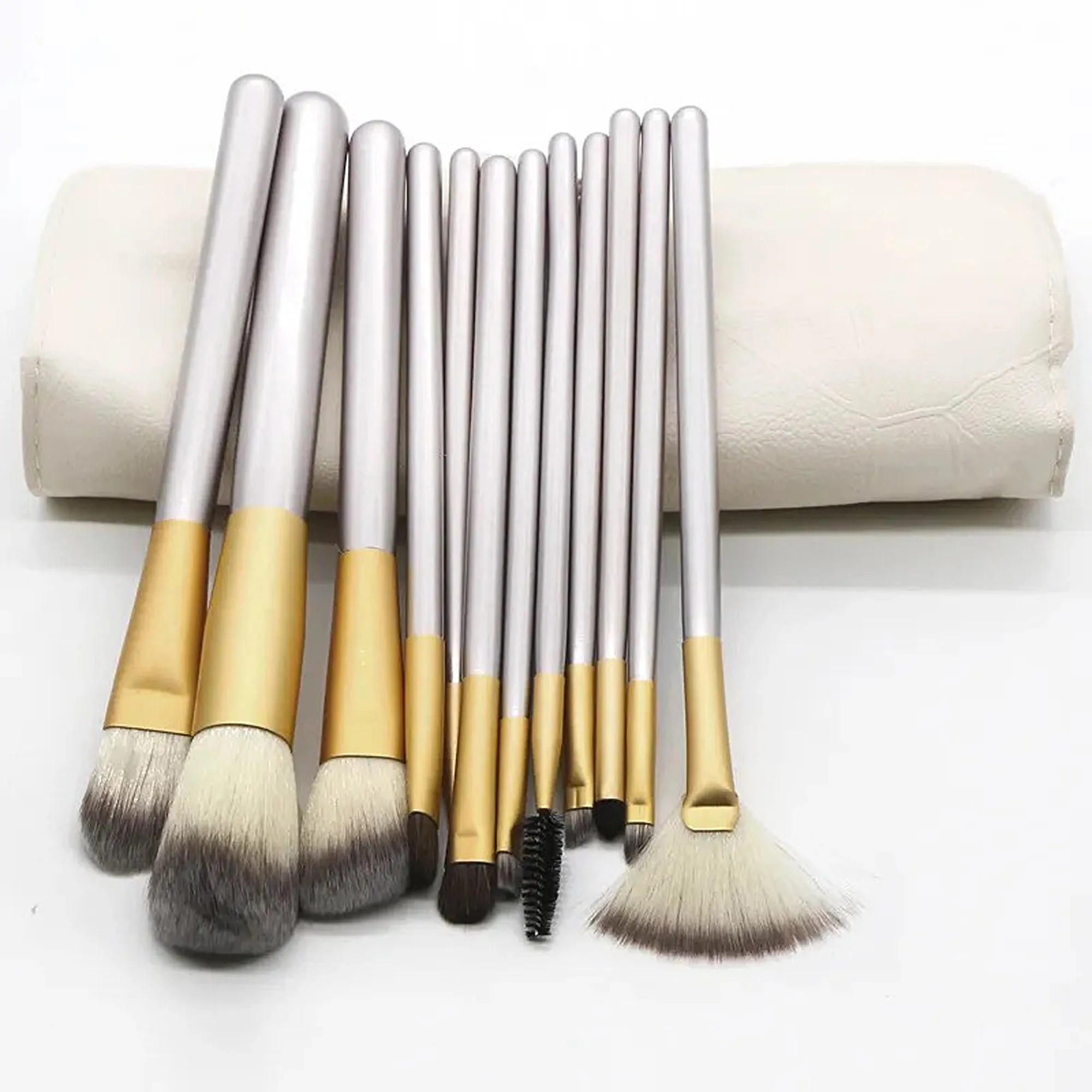 IGIA 12 PCs Makeup Brush Set -Professional  Multi-function Cosmetic Brushes with Bag