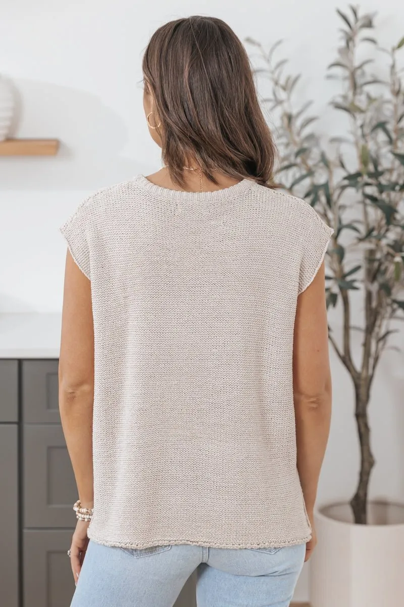 Sleeveless Round Neck Pullover Sweater